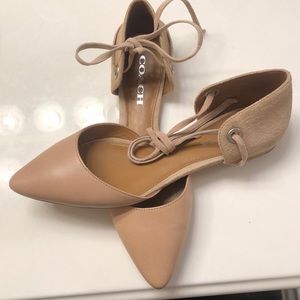 Coach flats